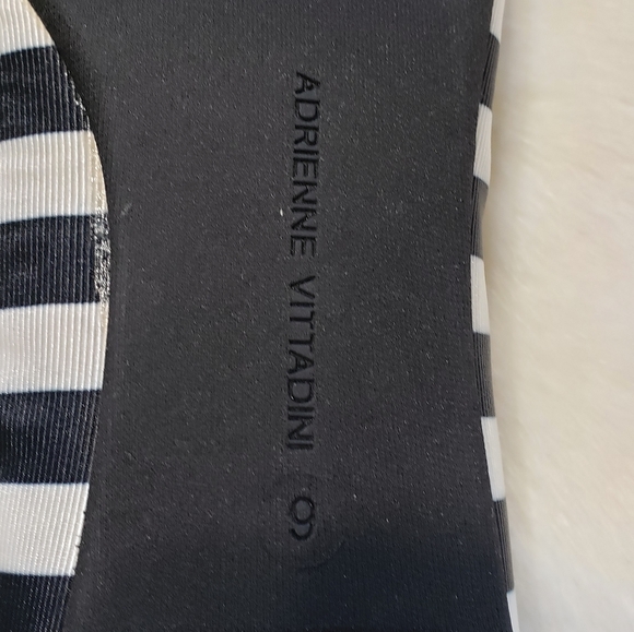 Adrienne Vittadini Black/White Loafers - Size: 9 - Picture 5 of 5